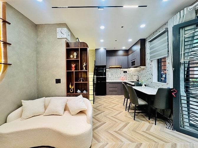 NHÀ PHỐ NGAY TÂN BÌNH HẺM XE HƠI 