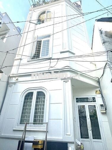 bán nhà hẻm xe hơi 5 bước chân 43m2, 3 phòng ngủ, đường Tân Mỹ quận 7