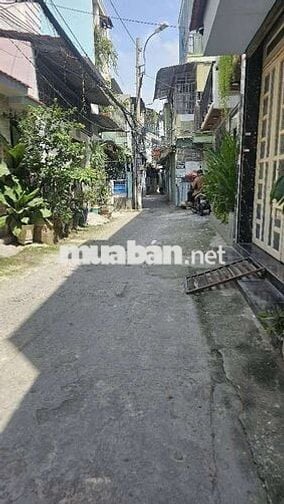 Chỉ nhỉnh 5 tỷ sở hữu ngay căn nhà 2 tầng đường Lâm văn Bền, Quận 7.