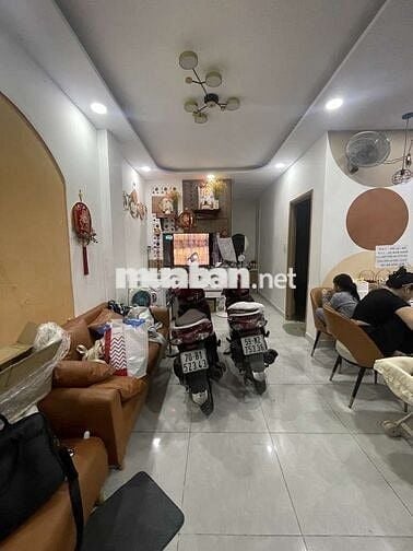 Gần sân bay,bv 175, 49m² nhà 2T 3pn chỉ hơn 4 tỷ, vào ở ngay