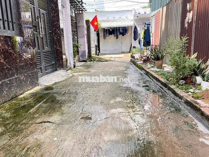 NHÀ ĐẸP HXH LINH XUÂN THỦ ĐỨC , 68M2 , 3 TẦNG . 4.5 TỶ