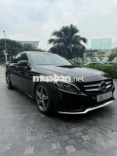 Mercedes Benz C Class 2016 C300 AMG - 160000 km