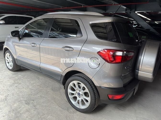 Ford EcoSport 2017 Titanium 1.5L AT - 82000 km
