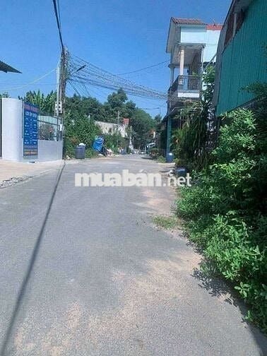 Chủ ngộp bán miếng đất tc ngay khu công nghiệp