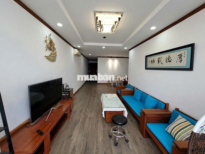 Cho thuê căn 2pn - 3pn, FULL nội thất, ngay trung tâm ĐN giá cực rẻ