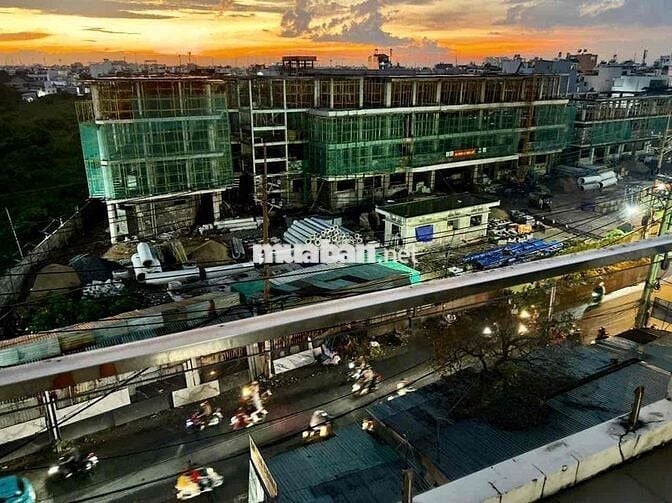 Hot Nhà mặt tiền đường Bình Long DT 5x36, 12 phòng, thu nhập 40/th