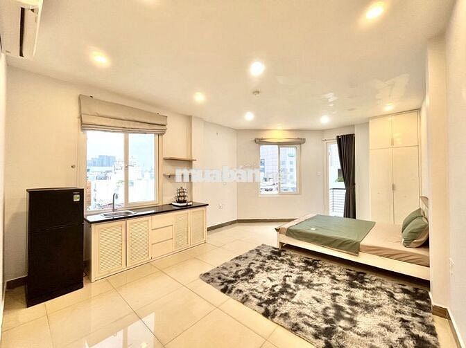 Căn Hộ Ban Công - Ngay Tân Cảng D1, Gần Đh Hutech Bình Thạnh