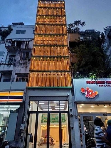 Bán gấp nhà MT đường Lý Thái Tổ Quận 10 DT 4m x 20m 4 Tầng giá 29 tỷ