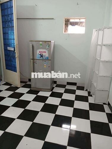 Phòng cho thuê 1 người ở, phòng sạch sẽ, thoáng mát