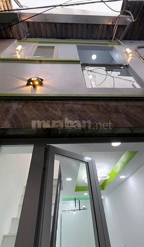 Cần bán nhà 1t1l gần bến xe Quận 8,sạch sẽ,kh ngập úng,SHR, giá 750tr.