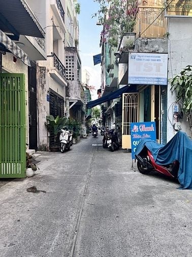 BÁN NHÀ HẺM XE HƠI ĐƯỜNG TRƯỜNG SA THÔNG LÊ VĂN SỸ QUẬN 3