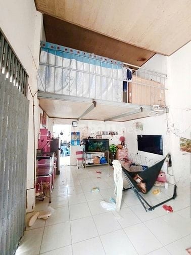 4x11, hẻm 6m thông đường Hương Lộ 2