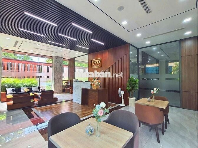 Cho thuê văn phòng 35m² – Full nội thất, tiện nghi – Gần Vạn Phúc City