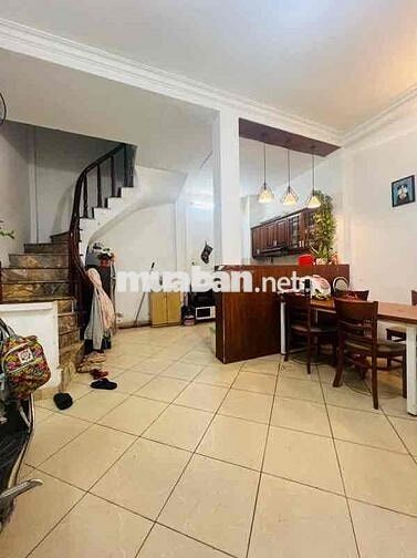 BÁN NHÀ LA THÀNH – 30M² x 6 TẦNG – 15M RA PHỐ – MẶT TIỀN 7.5M – CHỈ 7