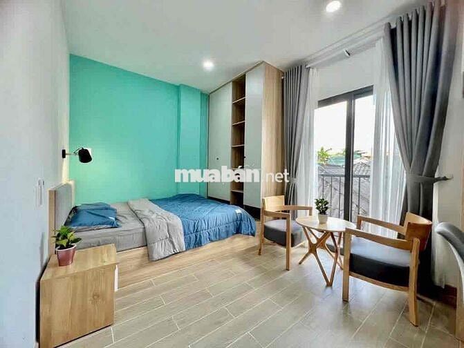 Balcony, full NT Nguyễn Công Hoan Phú Nhuận gần ẩm thực Phan Xích Long