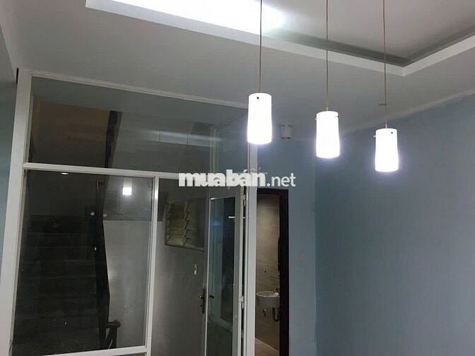 Cho thuê nhà mặt tiền đường Lê Trung Nghĩa, dt 5x16 trệt 3 lầu