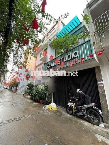 Cho thuê nhà đường xe tải Nguyễn đình chính 4.2x10m 2 tầng giá 17tr TL