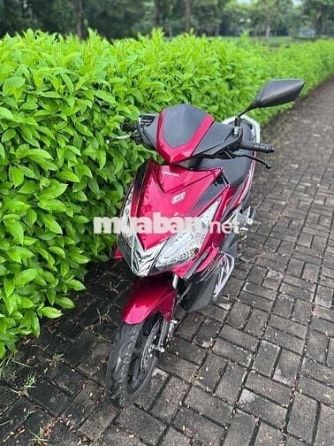 Air Blade Thái Fi 2009 bstp chính chủ xe zin hết