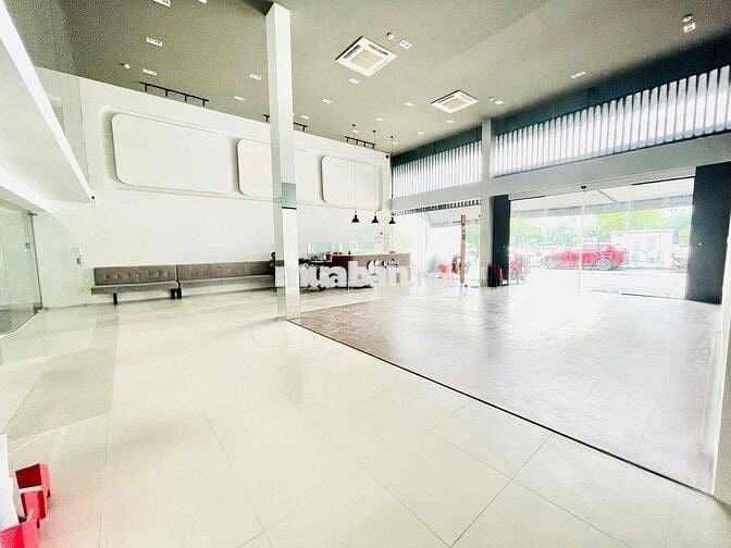 CHO THUÊ SIÊU PHẨM MẶT TIỀN ĐẸP 218C THÀNH THÁI Q.10-2 TẦNG DTSD 450m2