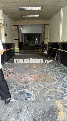Cho thuê mặt bằng kinh doanh 80m2 - MT Trần Xuân Soạn -Trống suốt 18tr