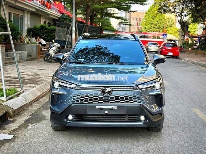 Toyota Corolla Cross 2025 1.8V - 7000 km