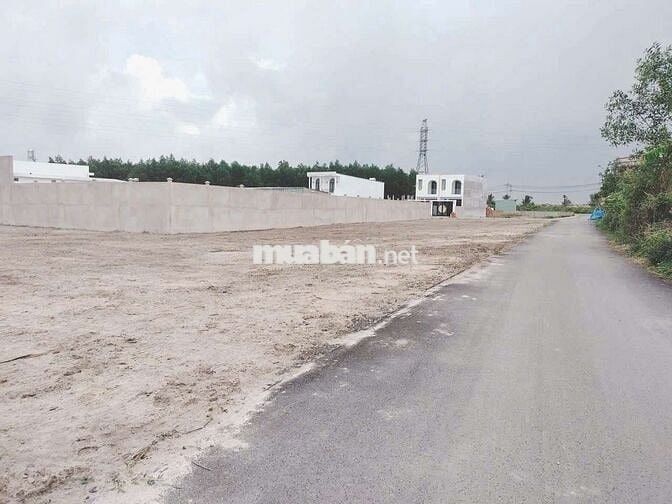 HÀNG HIẾM LONG THÀNH CÁCH SÂN BAY CHỈ 5KM