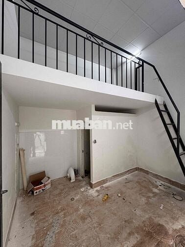 DÃY PHÒNG TRỌ MỚI XÂY NẰM ĐỐI DIỆN ETOWN THUẬN TIỆN QUA NHÀ GA T3