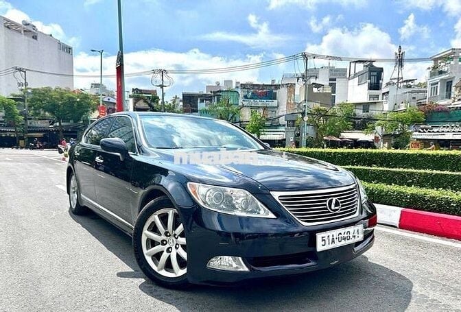 Lexus LS 2008 600hL - 89800 km