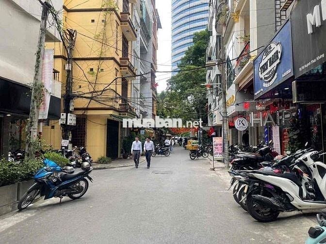 Phân lô Huỳnh Thúc Kháng-Nguyên Hồng 45m2x4 tầng, vỉa hè,kd chỉ 18.2ty
