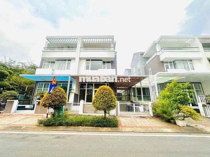 *** căn biệt thue đơn lập khu JGS ngang 9m1 giá cực tốt