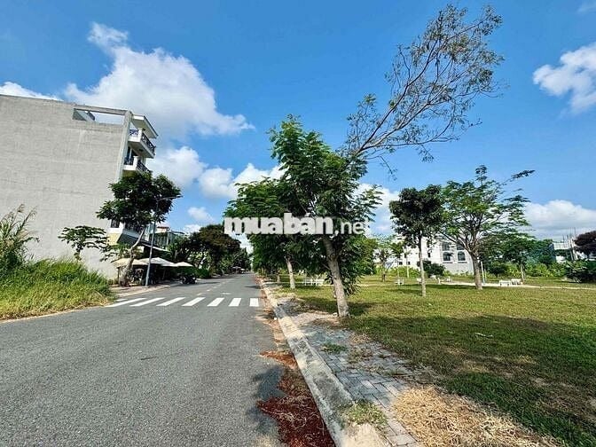 Bán đất nền nhà phố KDC Phong Phú 4 (Khang Điền). Giá từ 55tr/m2