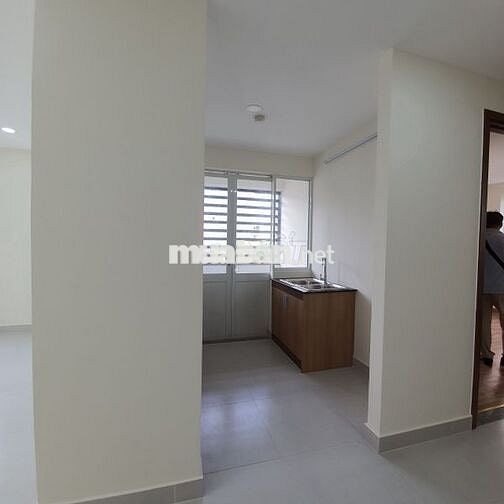 Bán căn hộ chung cư B2 Trường Sa : DT 66m2.2pn Giá 5 tỷ