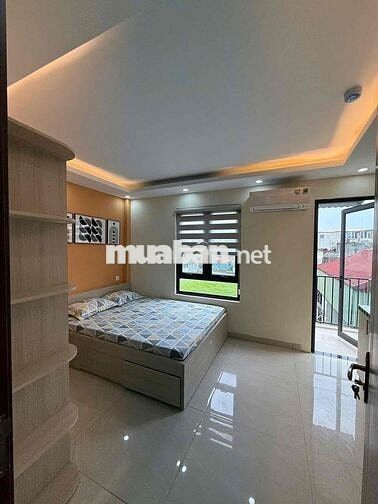 Ban Công Sát Văn Lang, Full Nội Thất, Khu Dân Trí Cao