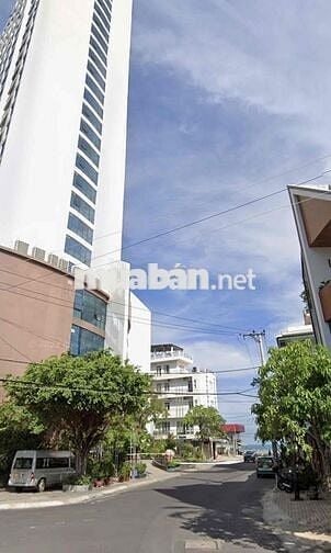 Nhà 2 mặt tiền đường Dương Hiến Quyền 165,9m