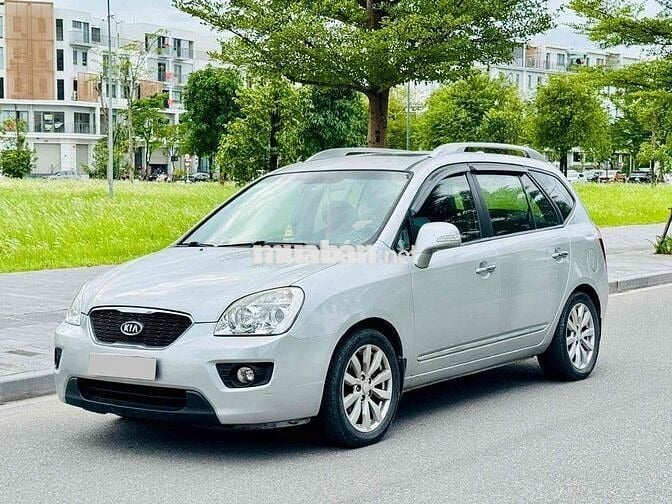 Kia Carens 2012 - 110000 km