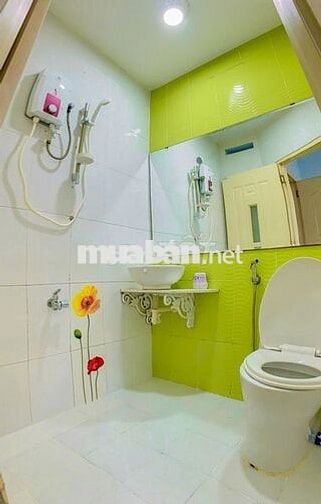 Bán nhà hẻm xe hơi CMT8, Tân Bình. 2tầng đẹp, giá chỉ 6,2 tỷ