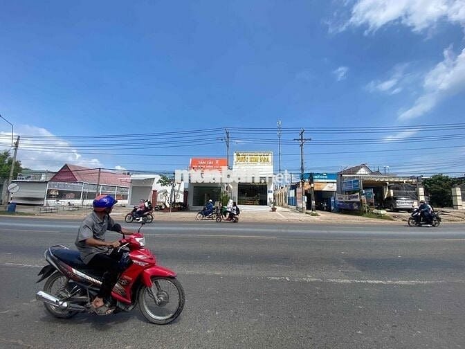 biệt thự 3 mặt tiền quốc lộ 1A dt 3214m2  xã mới Xuân Hoà