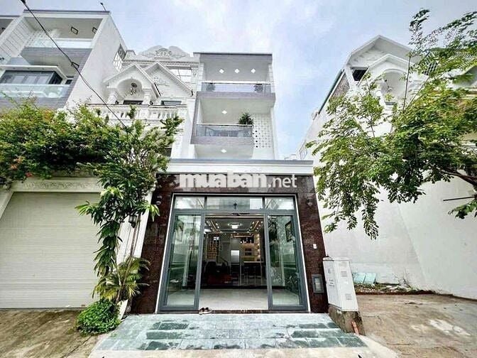 CẦN BÁN GẤP NHÀ PHỐ MẶT TIỀN GẦN ĐH THỦ DẦU MỘT, KHU DU LỊCH ĐẠI NAM