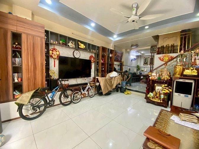 Bán nhà MT trần Văn danh p13, ngày cửa ngõ nhà ga t3 dt 4x24m 2 lầu st