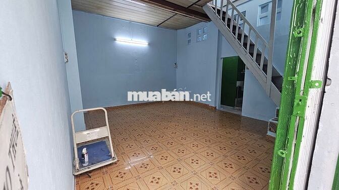 Nhà nguyên căn giá rẻ trung tâm quận 10