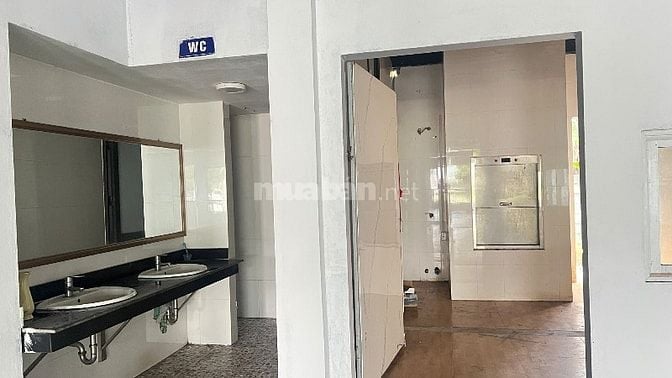 Cho thuê nhà làm Văn phòng , nhà trẻ , quán ăn ,quán net là kho 