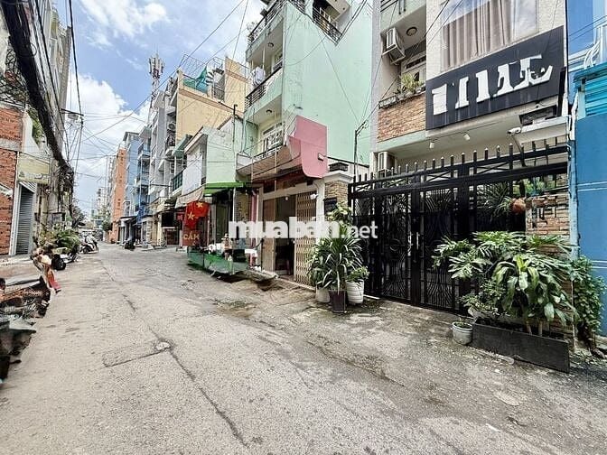 Hẻm xe tải giáp Quận 1 - 10 CHDV - Nhà mới đẹp 87m2 Điện Biên Phủ