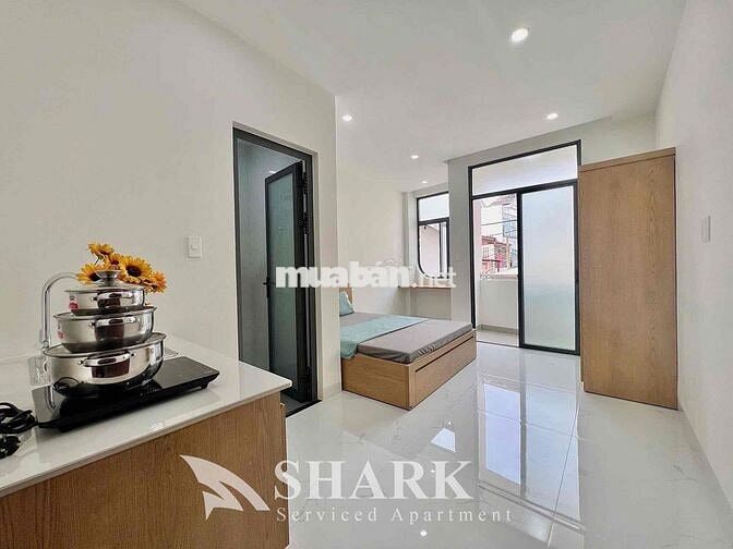 Cho Thuê Căn Hộ Ban Công Full Nội Thất ở Bùi Đình Tuý, Bình Thạnh