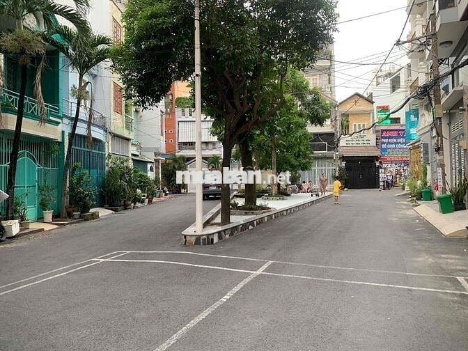 Nhà cho thuê hẻm xe tải 1 xẹt Phan Huy Ích