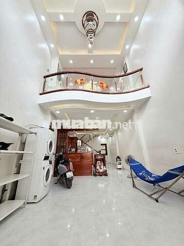 Nhà Đẹp Full Nội thất ngay AEON Mall Bình Tân