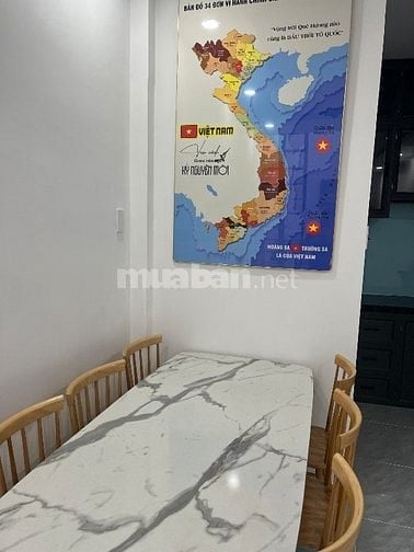 Bán nhà hẻm 122 Vĩnh Khánh, quận 4 nhà đẹp vào ở ngay