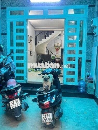 BÁN NHÀ 1 TRỆT 1 LẦU ĐÚC KIÊN CỐ - HẺM OTO NGUYỄN THỊ KIỂU TÂN THỚI HI