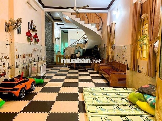 Bán nhà 3 tầng 143m² đường Quốc Lộ 1K Linh Xuân gần bệnh viện Hoàn Mỹ