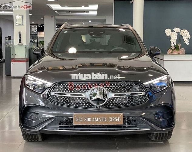 Xe Mercedes Benz GLC 300 4Matic 2025