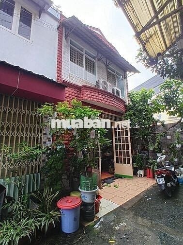 Bán Nhà hẻm ô tô 20m ra mặt tiền 5x10 sổ vuông Giá 5,5 Tỷ